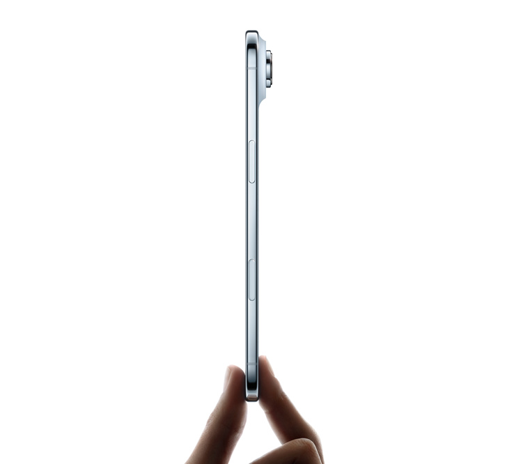 iPhone Air everyday front and back